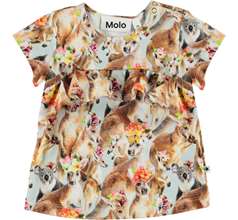 Esmeralda T-shirts & Tops